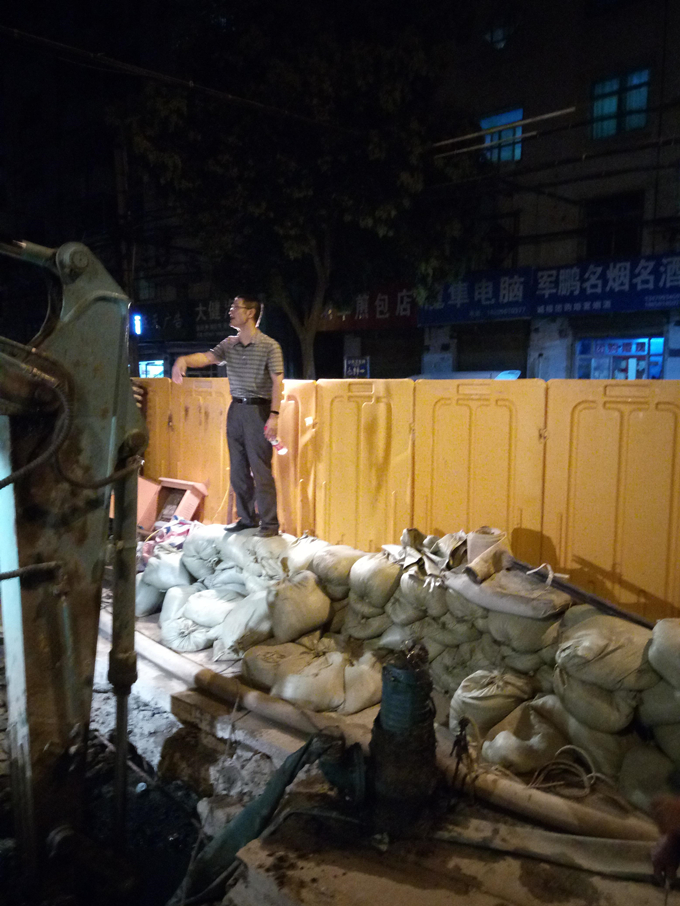 夙夜為公，一路暢通安徽交航總經(jīng)理方申柱帶領(lǐng)項(xiàng)目班子攻克項(xiàng)目難點(diǎn)紀(jì)實(shí)